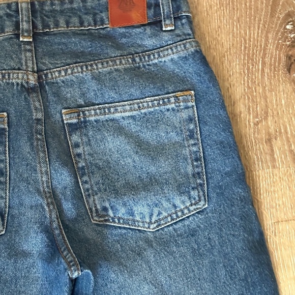 ZARA High Rise Wide Leg Raw Crop - Plaid Detail - Dark Wash Jeans - SZ 0 - Picture 11 of 16